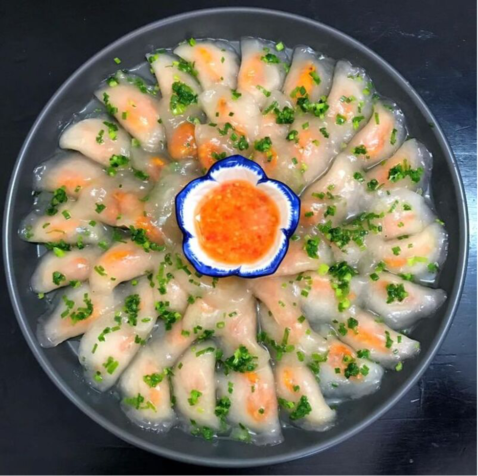 小餛飩 (Banh Bot Loc)