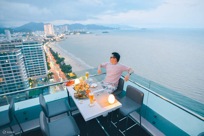 Altitude Rooftop Bar
