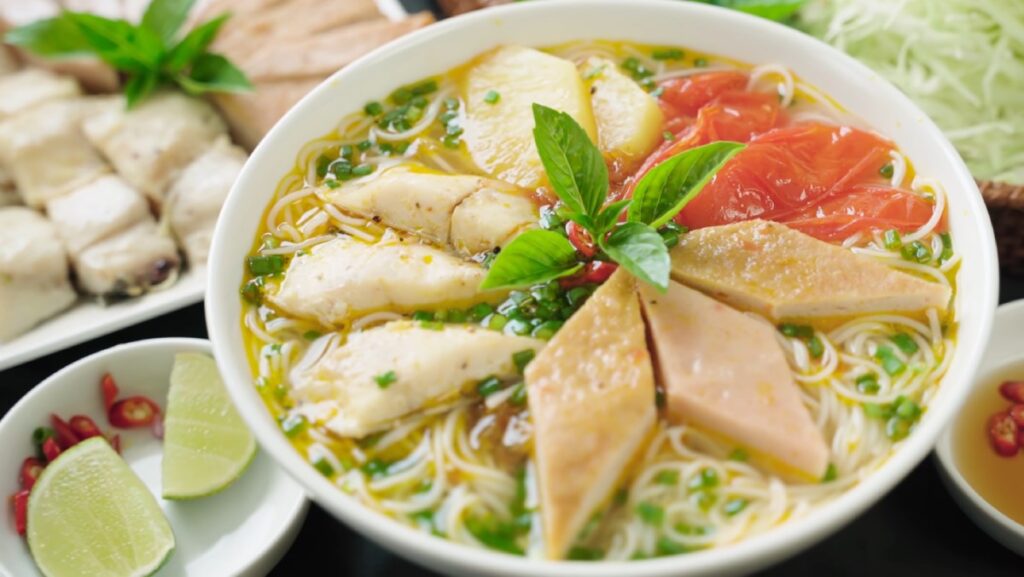 芽莊魚餅米線