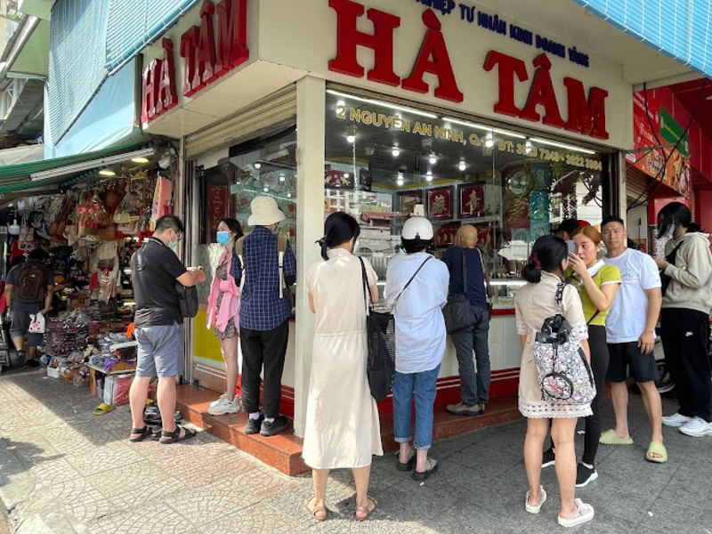 金店 Ha Tam
