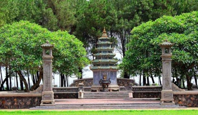 古代法師釋敦厚墓塔區