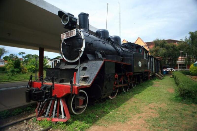 在1930至1940年代，大叻車站是大叻旅遊的重要門戶，吸引來自世界各地的旅客前來觀光、度假，探索這座夢幻之城的魅力。