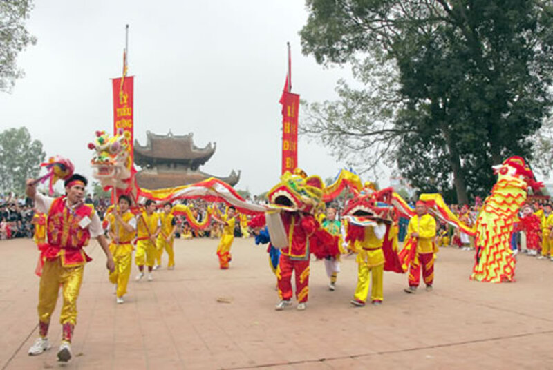 都廟節(Lễ Hội Đền Đô)(農曆 三月十五)