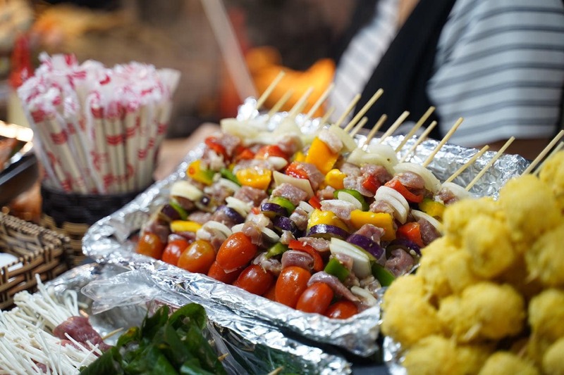 順化夜市販售的烤肉BBQ,美味誘人