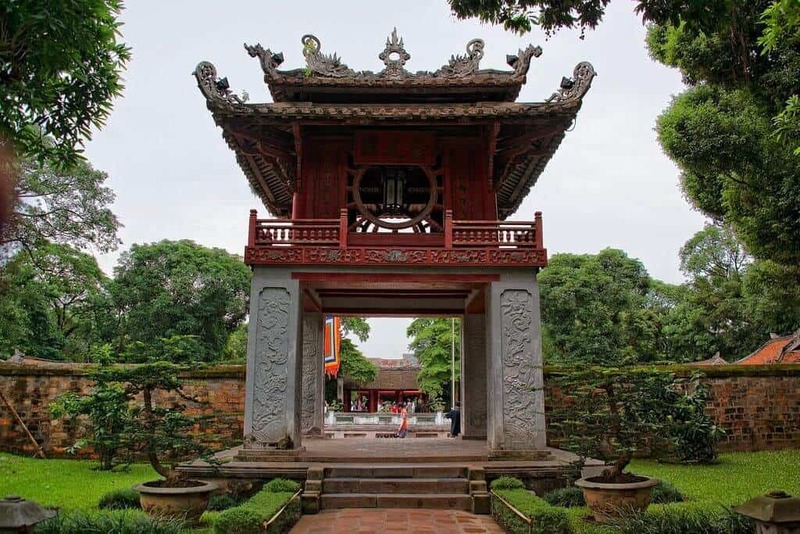 國子監文廟是模仿奉祀孔子的文廟建築風格。