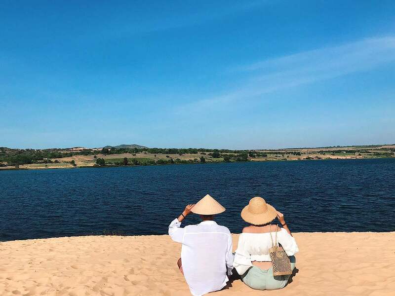 根據 Lily’s Travel 的仙女旅遊經驗，夏季是最適合出行的時節，能盡情探索迷人的海灘與原始的沙丘