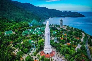 靈應寺與大觀音像