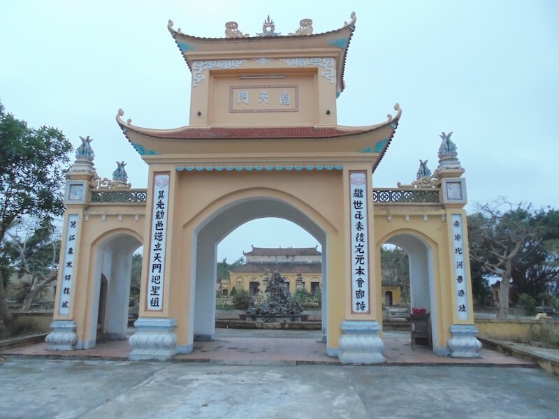 吳將公祠，又名吳免祠，坐落於一片寬闊開朗的土地上