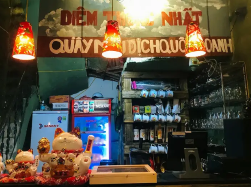 Mer Cafe 的室內空間。