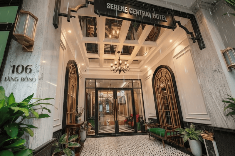Serene Central Hotel 是河內5日4夜旅客們的理想落腳點。