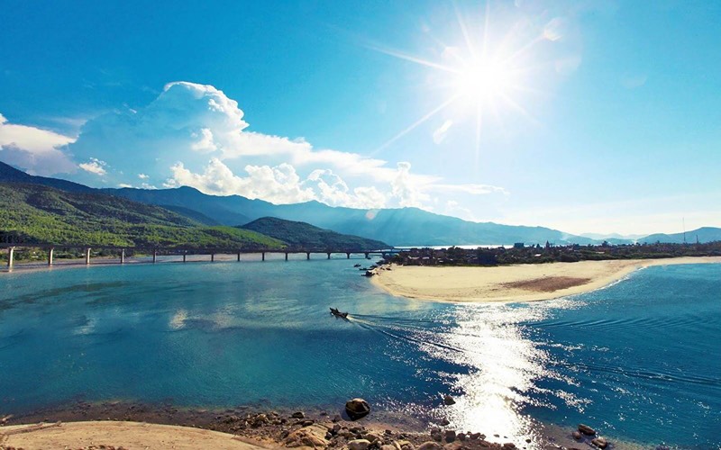 順安海灘（Thuận An）