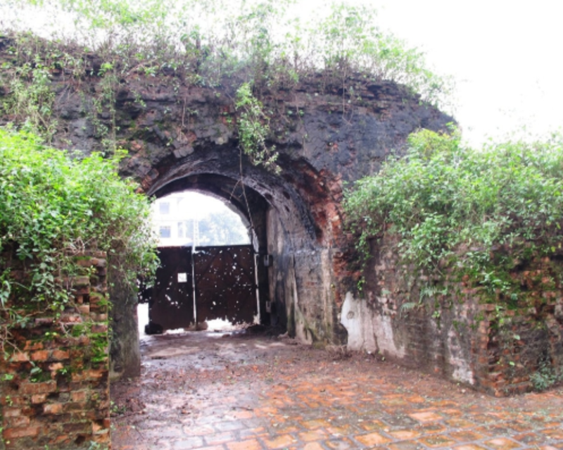 至今仍留存的廣治古城遺跡