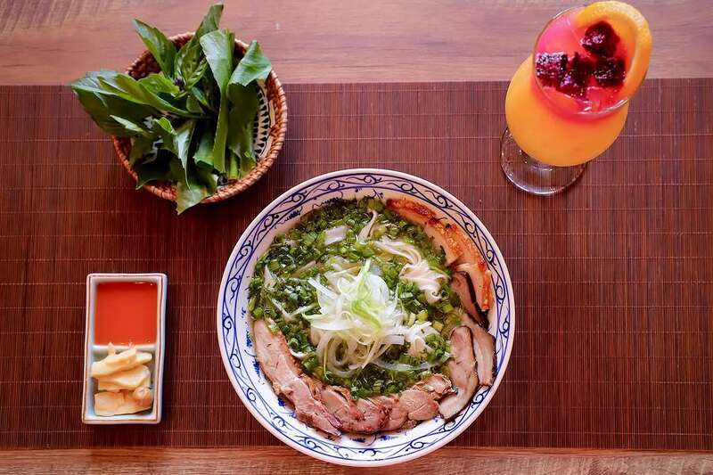Pho 是最受國際遊客喜愛、最著名的越南美食之一。