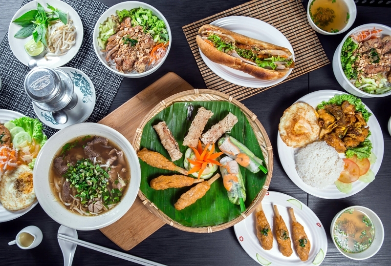 參加 越南 5 日遊，你可以品嚐到許多具有特色的越南美食。