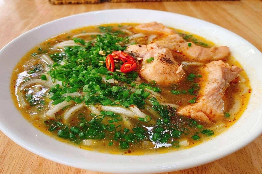 魚頭米粉粥