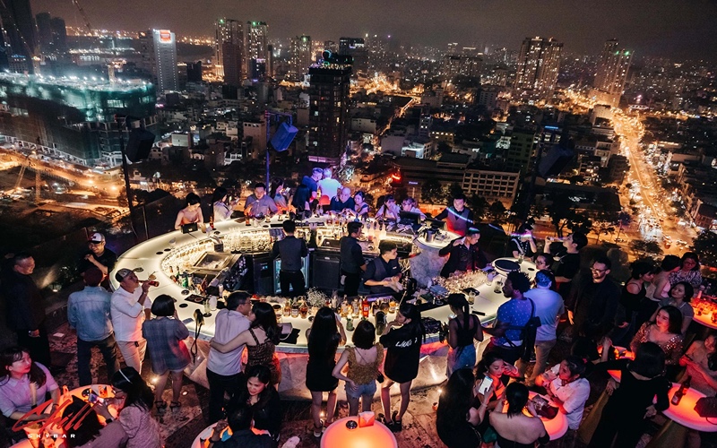 高空酒吧