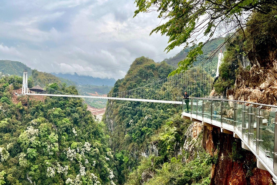 白龍玻璃橋
